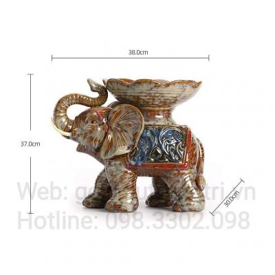 TƯỢNG VOI SỨ KÈM KHAY ĐỰNG HOA QUẢ